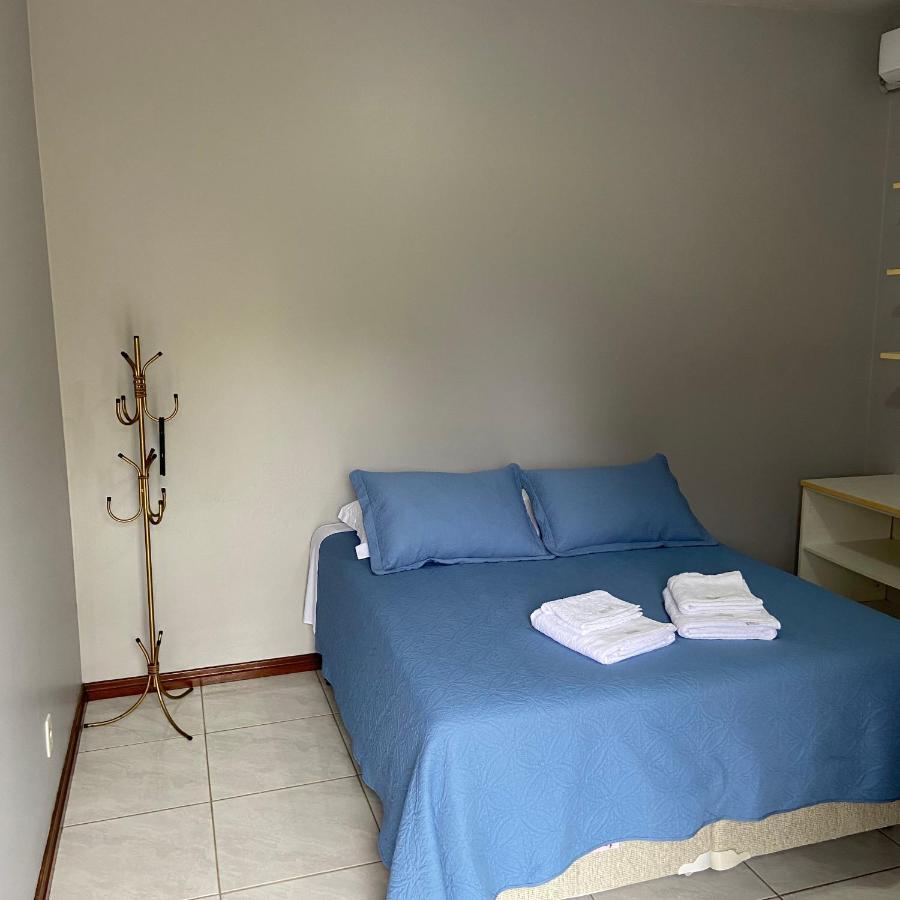Hospedagem Mafli Apartment Barra do Trombudo Luaran gambar